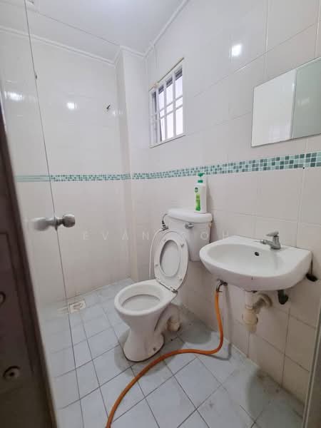 2-storey Terraced House for Rent in Taman Putra Prima (Puchong) - Evan Goh - Bathroom - PropertyGuru.com.my