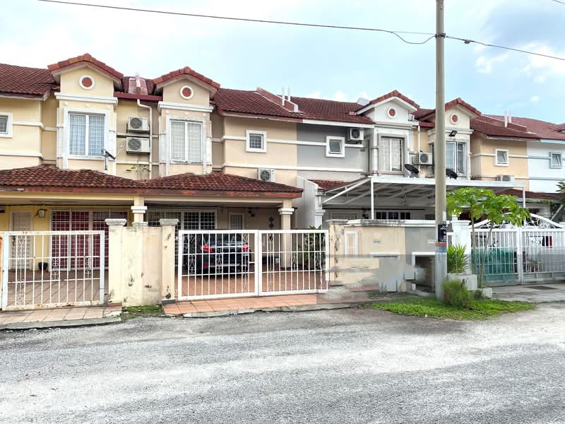 2-storey Terraced House for Rent in Taman Putra Prima (Puchong) - Evan Goh - Exterior - PropertyGuru.com.my