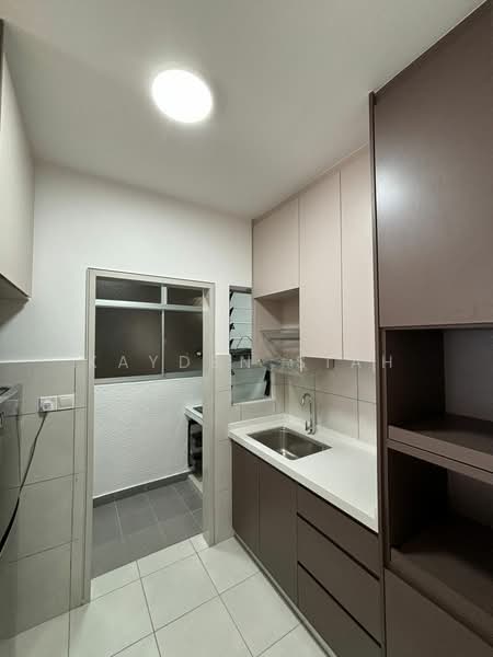 Residensi Riamas untuk Untuk Disewa - RM 1,700 /bulan, Mac 2026 - Kitchen - PropertyGuru.com.my