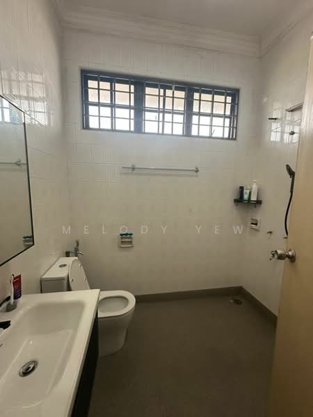 2-storey Terraced House for Sale in Taman Perling (Perling) - Melody Yew - Bathroom - PropertyGuru.com.my