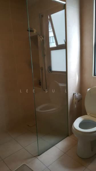 Condominium for Sale at Nautica Lake Suites - Lee Su Li - Bathroom - PropertyGuru.com.my