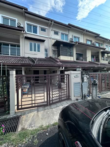 Townhouse for Sale in Serdang (Seri Kembangan) - Eugene Wong - Exterior - PropertyGuru.com.my