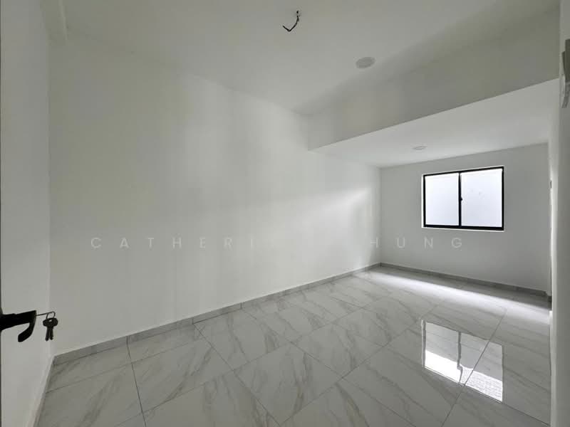 Semi-Detached House for Sale in Kampung Mahmoodiah (Johor Bahru) - Catherine Thung - Interior - PropertyGuru.com.my