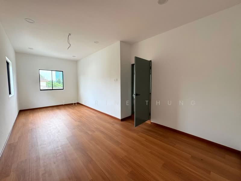 Semi-Detached House for Sale in Kampung Mahmoodiah (Johor Bahru) - Catherine Thung - Interior - PropertyGuru.com.my