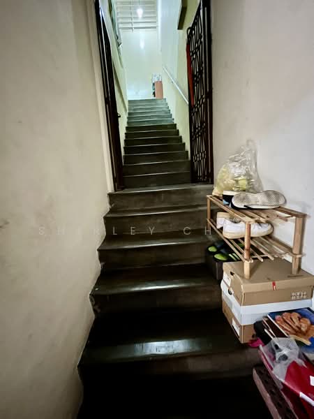 Shop for Sale in Jelutong (Penang) - Shirley Ch'ng - Interior - PropertyGuru.com.my