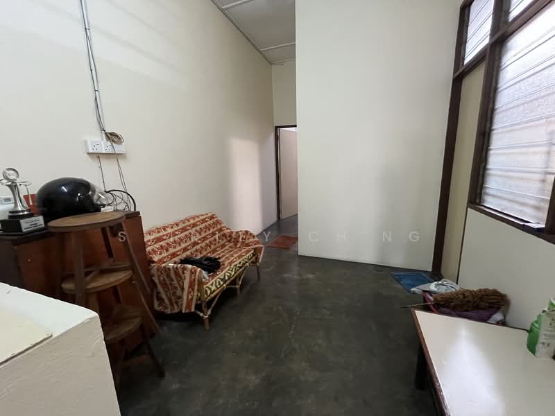 Shop for Sale in Jelutong (Penang) - Shirley Ch'ng - PropertyGuru.com.my