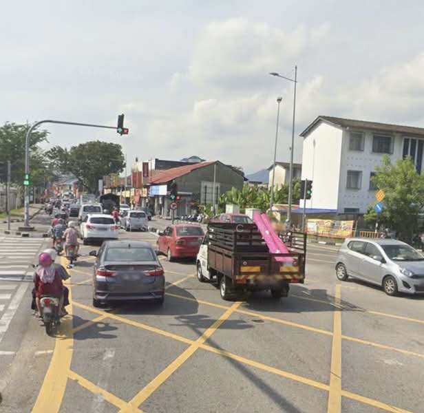 Shop for Sale in Jelutong (Penang) - Shirley Ch'ng - PropertyGuru.com.my