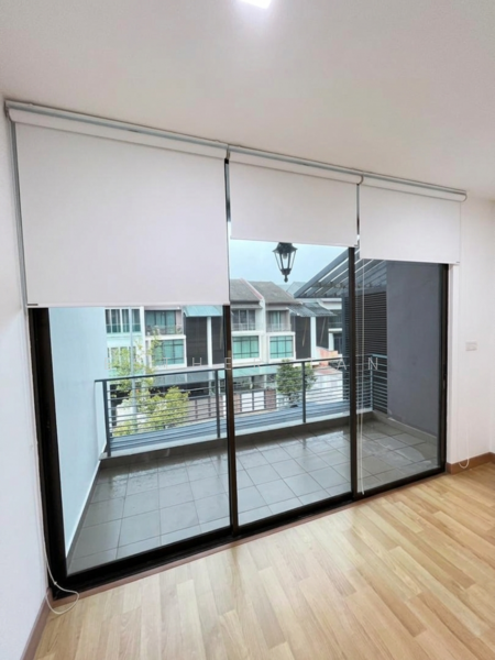 Terraced House for Rent in Batu Caves (Selangor) - Esther Tan - Balcony - PropertyGuru.com.my