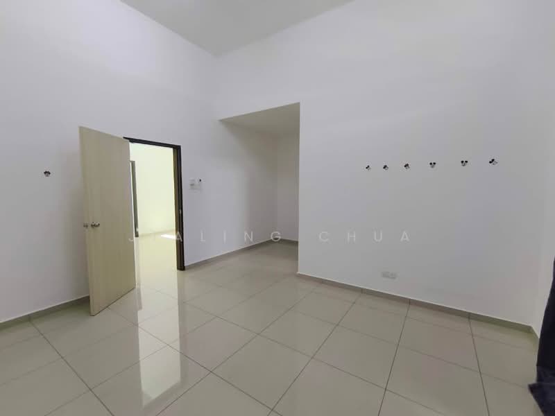 Terraced House for Rent in Kampung Sentosa Barat (Pasir Gudang) - Jialing Chua - Interior - PropertyGuru.com.my