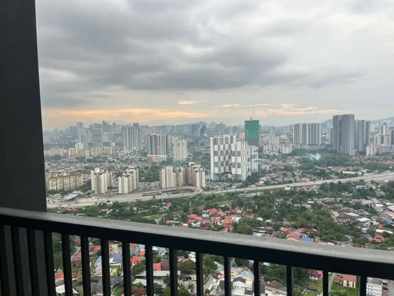 Kenwingston Platz untuk Untuk Disewa - RM 1,600 /bulan, Apr 2026 - View - PropertyGuru.com.my