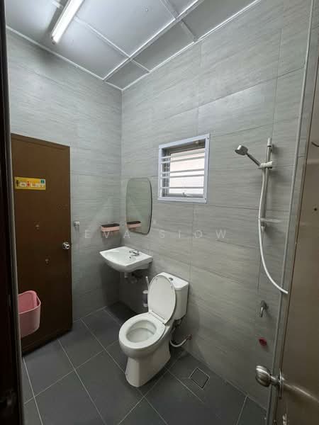 Bukit Indah untuk Untuk Dijual - RM 935,000, Mac 2026 - Bathroom - PropertyGuru.com.my