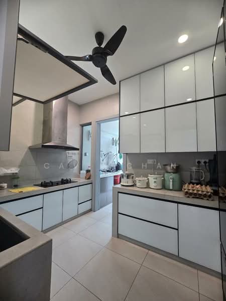 Semi-Detached House for Sale in Taman Molek (Johor Bahru) - Caven Chan - Kitchen - PropertyGuru.com.my