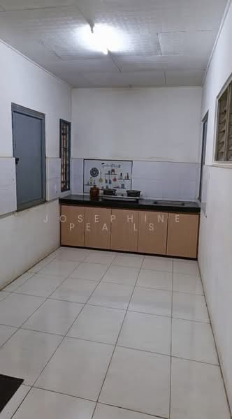 Terraced House for Rent in Taman Mayang (Petaling Jaya) - Josephine Pea LS - Kitchen - PropertyGuru.com.my