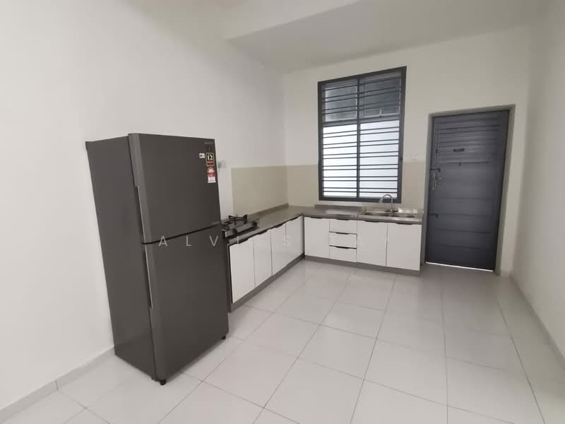 Cluster House for Sale in Taman Pulai Mutiara (Iskandar Puteri (Nusajaya)) - Alviss Tay - Kitchen - PropertyGuru.com.my