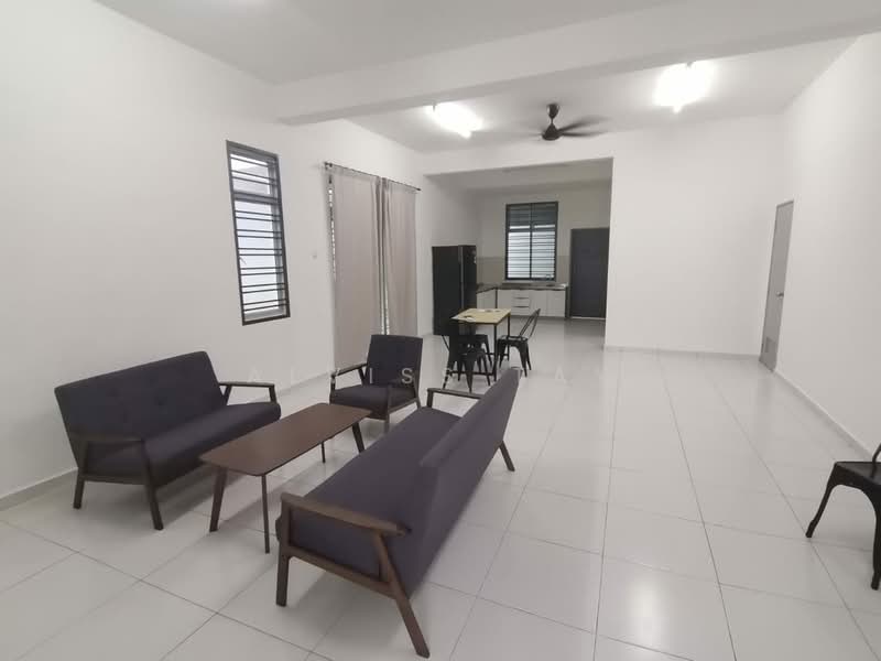Cluster House for Sale in Taman Pulai Mutiara (Iskandar Puteri (Nusajaya)) - Alviss Tay - Living Room - PropertyGuru.com.my