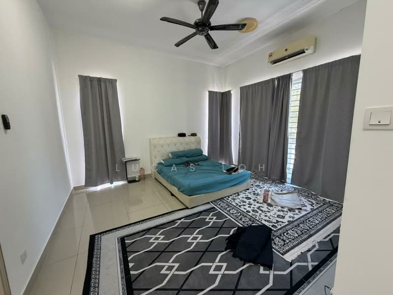 2-storey Terraced House for Sale in Ijok (Selangor) - Lucas Loh - Bedroom - PropertyGuru.com.my