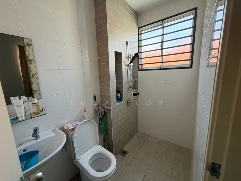 2-storey Terraced House for Sale in Ijok (Selangor) - Lucas Loh - Bathroom - PropertyGuru.com.my