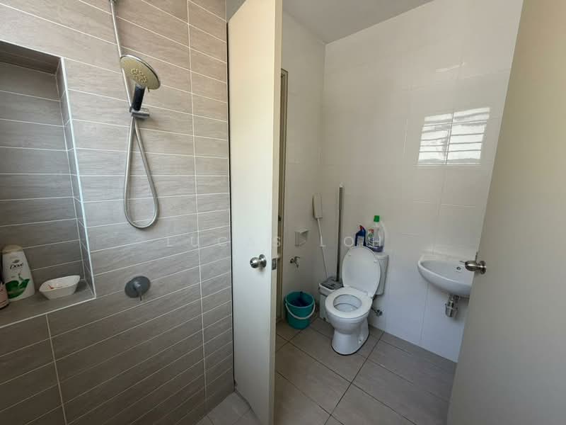 Ixora Residences @ Bandar Seri Coalfields untuk Untuk Dijual - RM 730,000, Apr 2026 - Bathroom - PropertyGuru.com.my