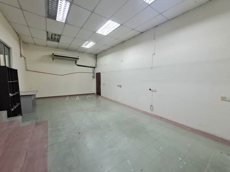 Terrace Factory for Rent in TAMAN PUCHONG UTAMA (Puchong) - Jack Wong - Interior - PropertyGuru.com.my