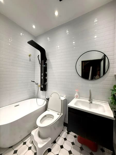 2-storey Terraced House for Sale in Puchong (Selangor) - Sa'a Nordin - Bathroom - PropertyGuru.com.my