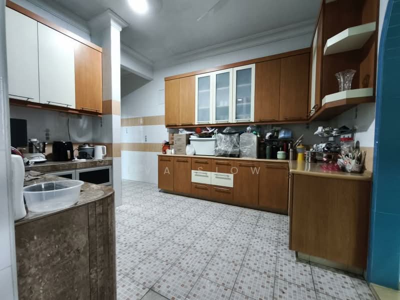 Bungalow for Sale in Taman Universiti (Skudai) - Eva Siow - Kitchen - PropertyGuru.com.my