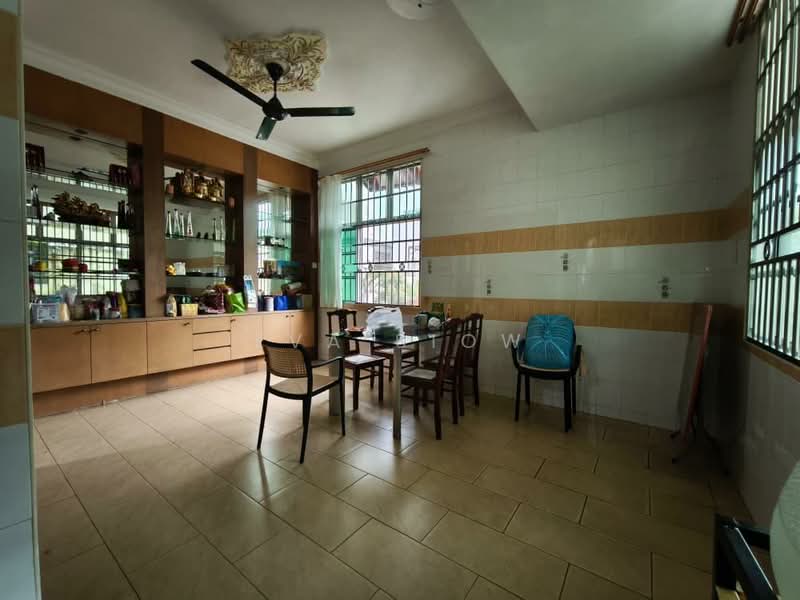 Bungalow for Sale in Taman Universiti (Skudai) - Eva Siow - Dining Room - PropertyGuru.com.my