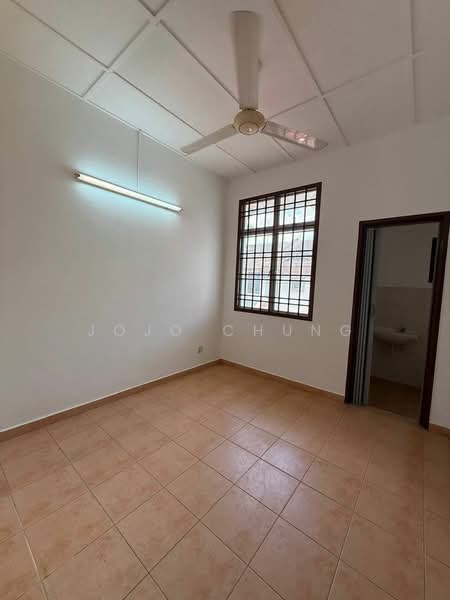 Taman Setia Indah untuk Untuk Disewa - RM 2,350 /bulan, Mac 2026 - Interior - PropertyGuru.com.my