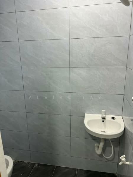 1-storey Terraced House for Sale in Taman Aman (Senai) - Alviss Tay - Bathroom - PropertyGuru.com.my