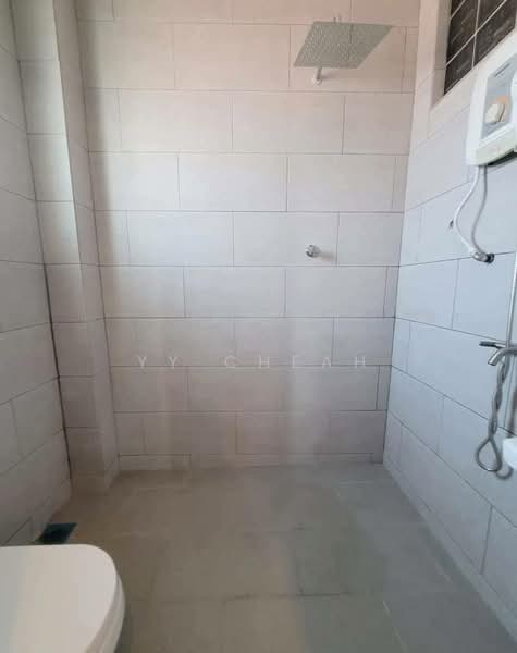 2-storey Terraced House for Sale in Bandar Seri Botani (Simpang Pulai) - YY Cheah - Bathroom - PropertyGuru.com.my