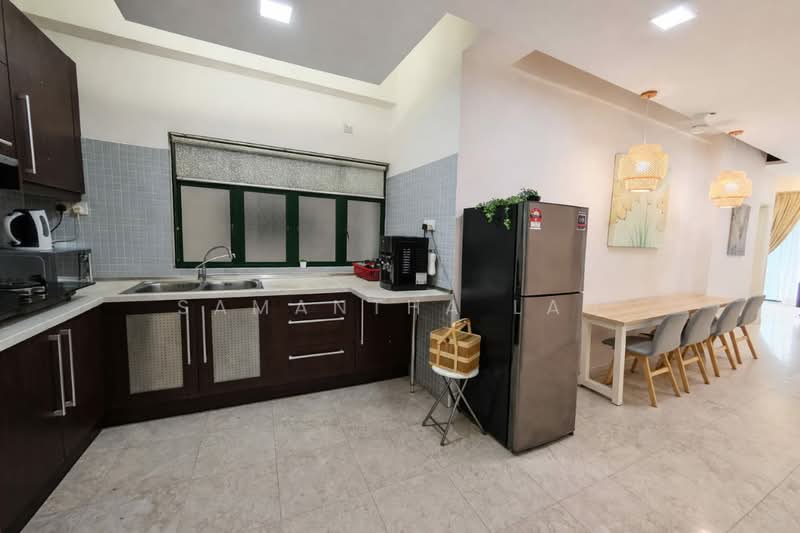 10 Semantan Suites untuk Untuk Disewa - RM 2,800 /bulan, Mac 2026 - Kitchen - PropertyGuru.com.my
