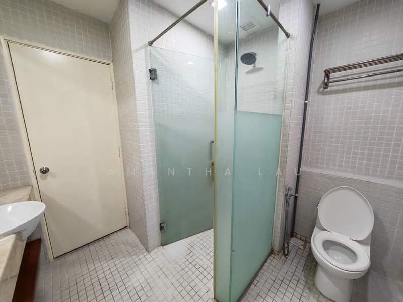 10 Semantan Suites untuk Untuk Disewa - RM 2,800 /bulan, Mac 2026 - Bathroom - PropertyGuru.com.my