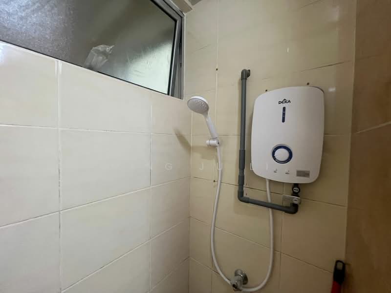 Condominium for Rent at Platinum Lake PV 13 - Ming Ju Li - Bathroom - PropertyGuru.com.my