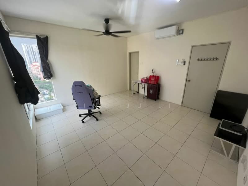 Condominium for Rent at Platinum Lake PV 13 - Ming Ju Li - Living Room - PropertyGuru.com.my