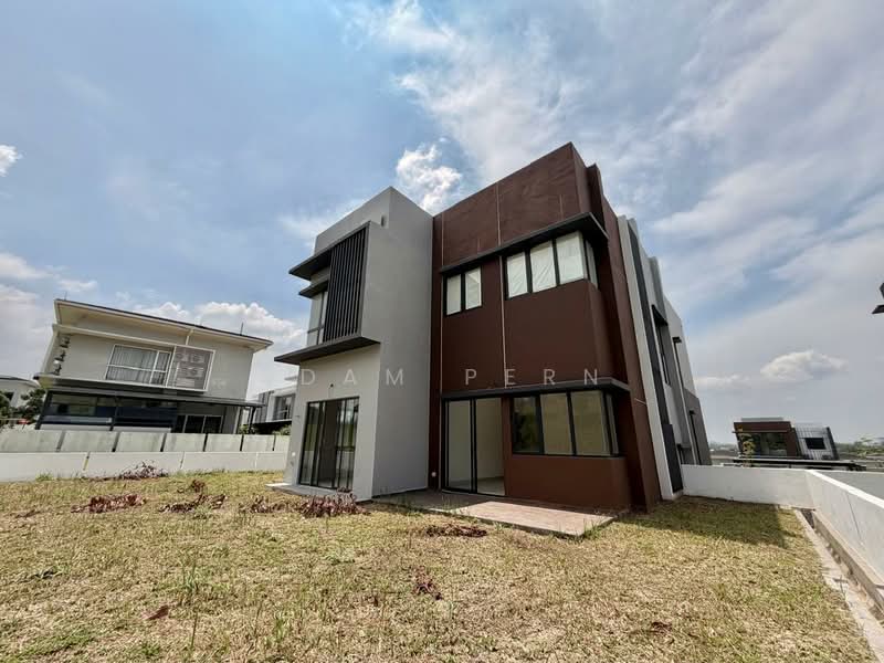 Bungalow for Sale in Hulu Langat (Selangor) - Adam Pern - Exterior - PropertyGuru.com.my
