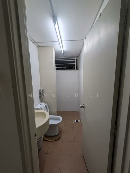 Condominium for Sale at Platinum Lake PV 16 - Ming Ju Li - Bathroom - PropertyGuru.com.my