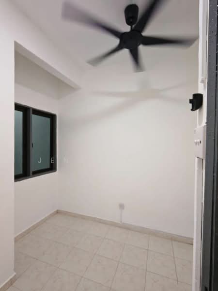 2-storey Terraced House for Sale in Taman Desa Cemerlang (Ulu Tiram) - Jennie Chew - Interior - PropertyGuru.com.my