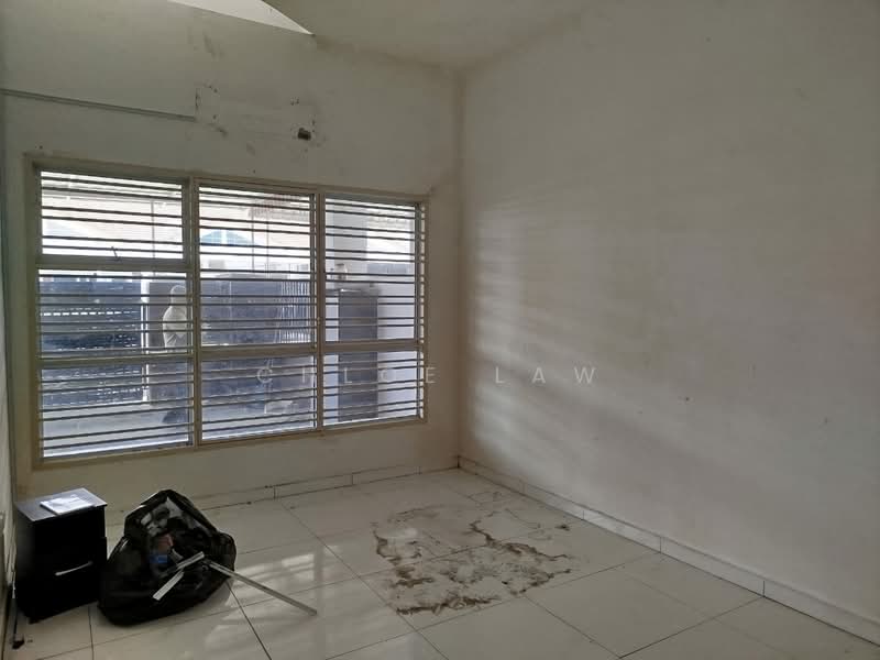 1-storey Terraced House for Sale in Bandar Putra (Kulai) - Chloe Law - Interior - PropertyGuru.com.my
