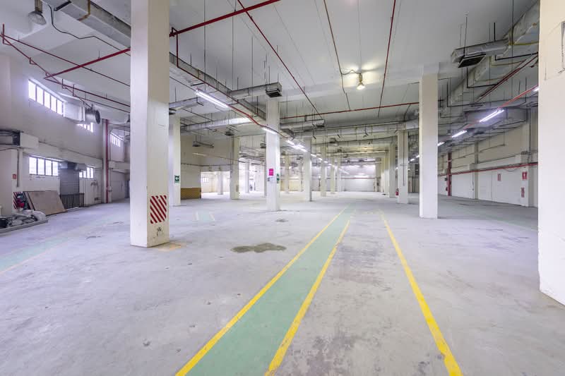 Warehouse for Rent in Petaling Jaya (Selangor) - Jack Wong - Interior - PropertyGuru.com.my