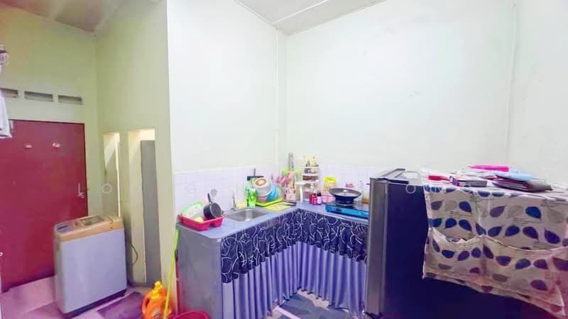 1-storey Terraced House for Sale in Pekan Saleng (Senai) - Loong Hing Liong - Kitchen - PropertyGuru.com.my