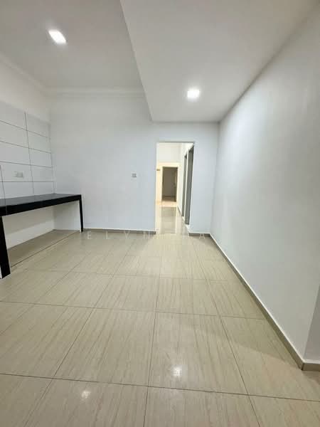 1-storey Terraced House for Sale in Taman Perling (Perling) - Elyn Tay - Interior - PropertyGuru.com.my