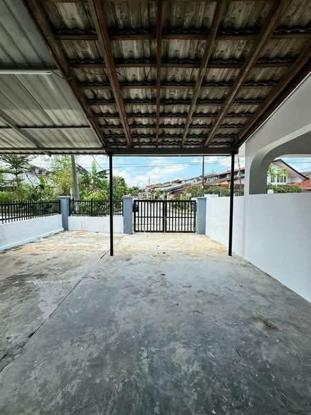 1-storey Terraced House for Sale in Taman Perling (Perling) - Elyn Tay - Exterior - PropertyGuru.com.my