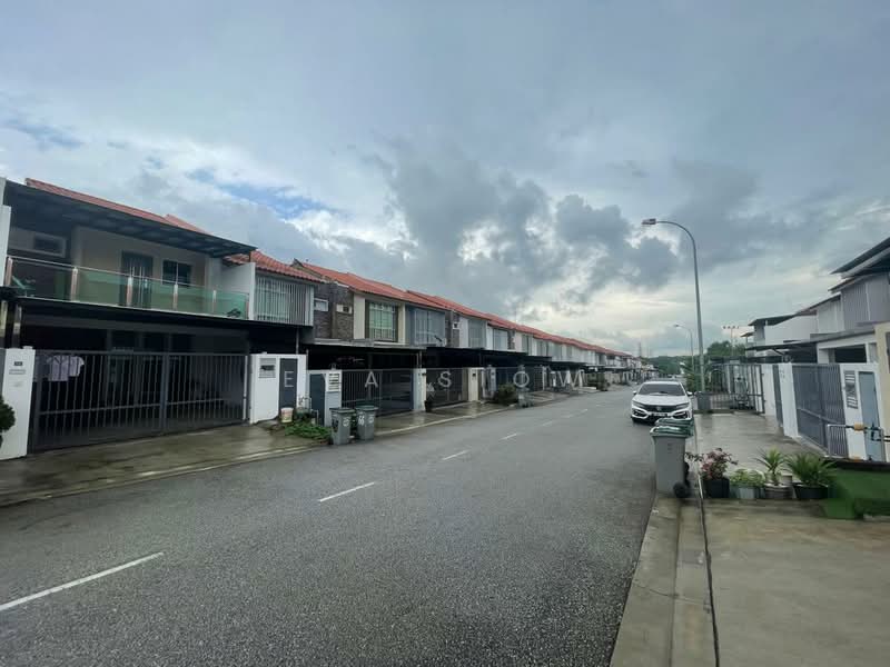 2-storey Terraced House for Sale in Taman Mutiara Rini (Skudai) - Eva Siow - Exterior - PropertyGuru.com.my