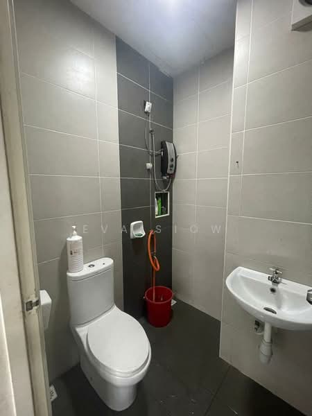 2-storey Terraced House for Sale in Taman Mutiara Rini (Skudai) - Eva Siow - Bathroom - PropertyGuru.com.my