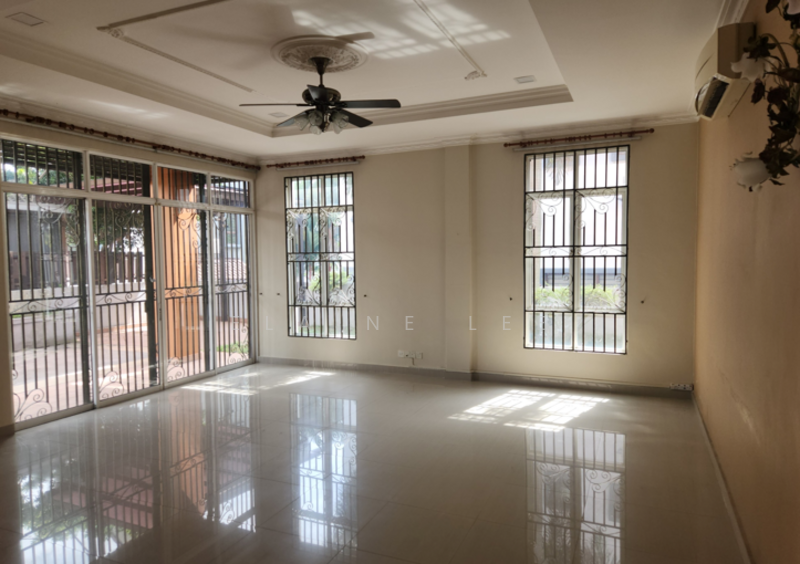 Taman Yarl, Old Klang Road, KL untuk Untuk Dijual - RM 2,980,000, Mac 2026 - Living Room - PropertyGuru.com.my