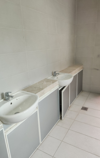 Taman Yarl, Old Klang Road, KL untuk Untuk Dijual - RM 2,980,000, Mac 2026 - Bathroom - PropertyGuru.com.my