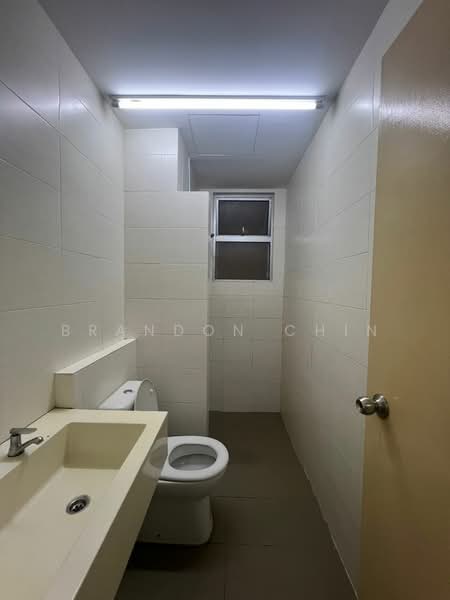 Service Residence for Rent at Platinum Lake PV 21 - Brandon Chin - Bathroom - PropertyGuru.com.my