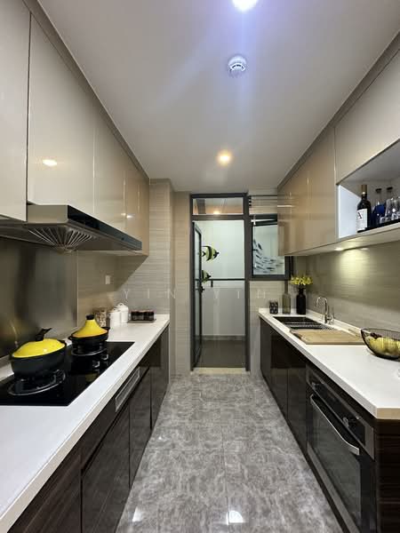 Apartment for Sale at R&F Princess Cove Phase 3-New Casa Suites - YIN YIN - Kitchen - PropertyGuru.com.my