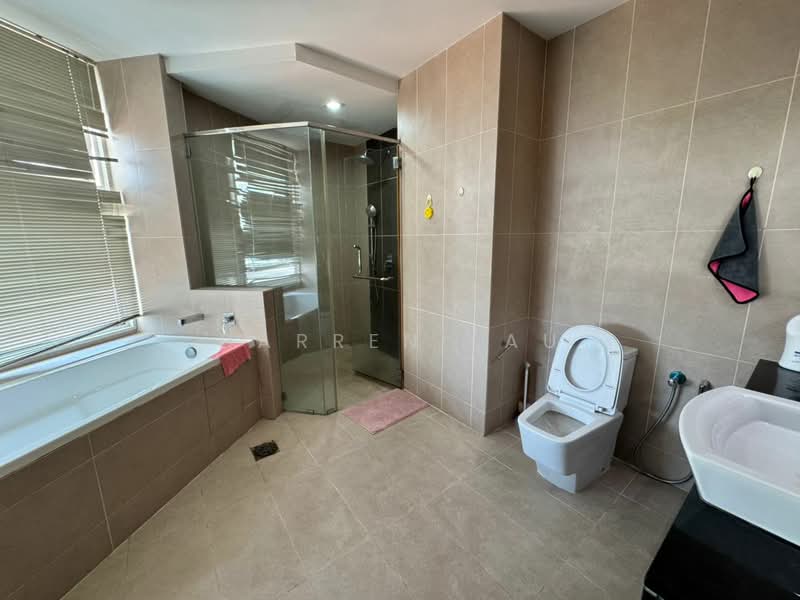 Gurney Paragon untuk Untuk Disewa - RM 6,009 /bulan, Apr 2026 - Bathroom - PropertyGuru.com.my