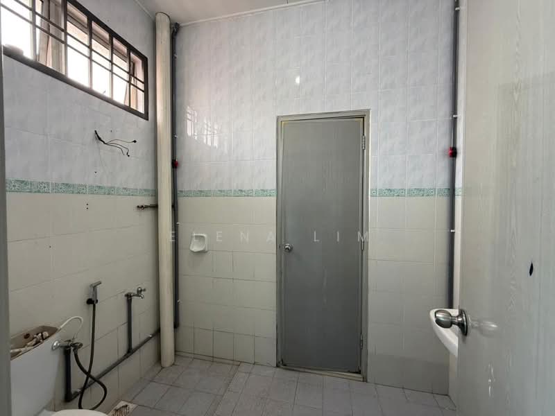 2-storey Terraced House for Rent in Taman Nusa Indah (Iskandar Puteri (Nusajaya)) - Elena Lim - Bathroom - PropertyGuru.com.my