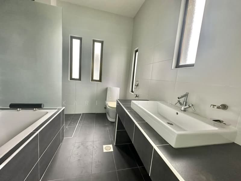 D Grande, Bukit Indah untuk Untuk Dijual - RM 1,850,000, Apr 2026 - Bathroom - PropertyGuru.com.my